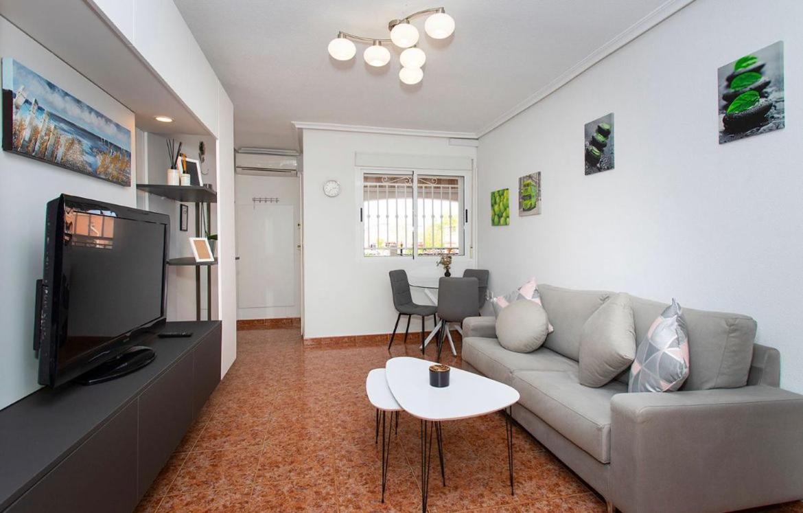 Bungalow La Herrada Los Montesinos Zewnętrze zdjęcie